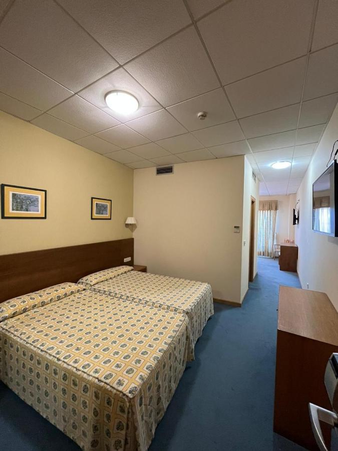 Hotel Agrelo О Грове Екстериор снимка
